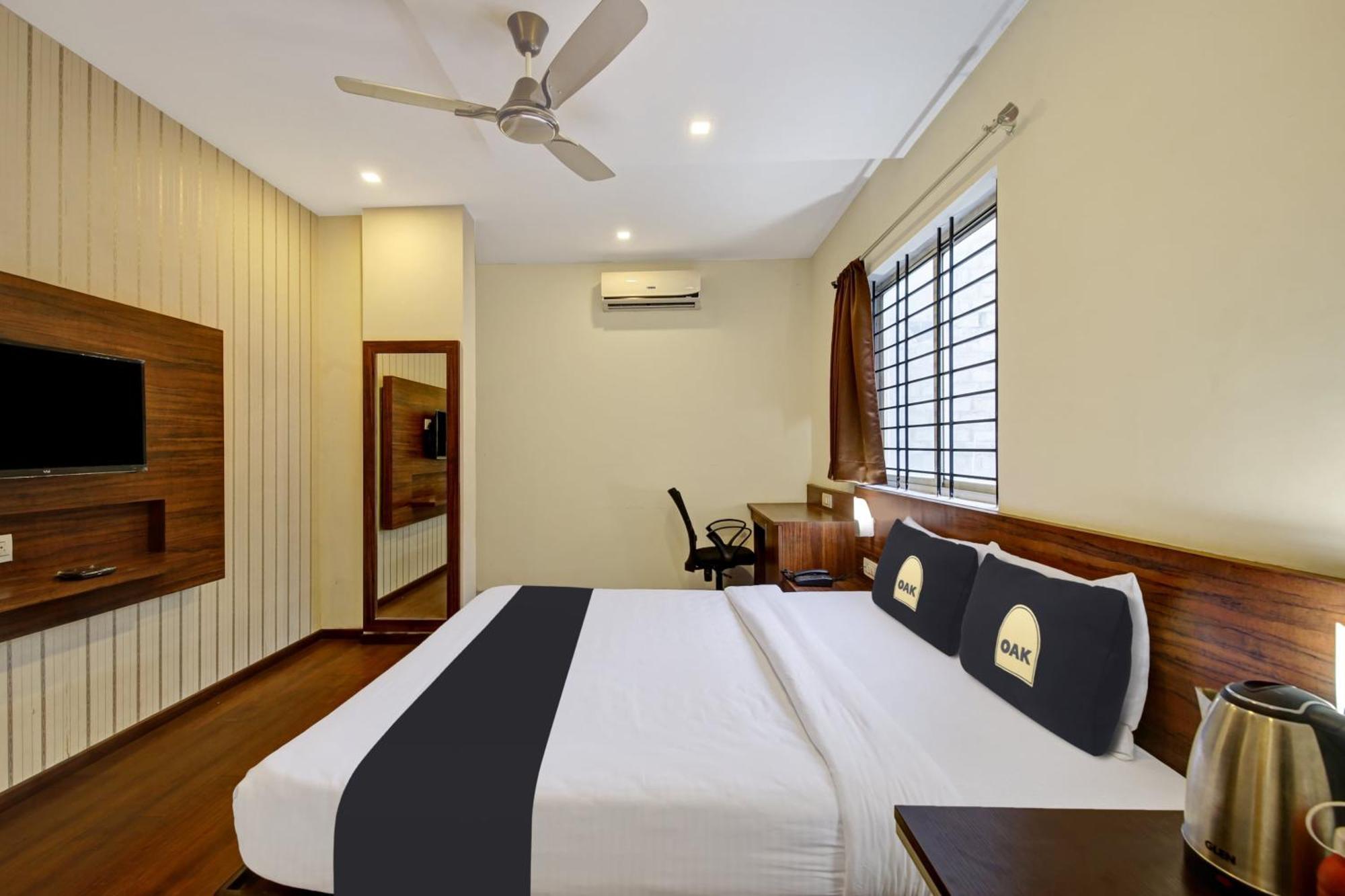 Hotel Passport Inn Yelahanka Экстерьер фото
